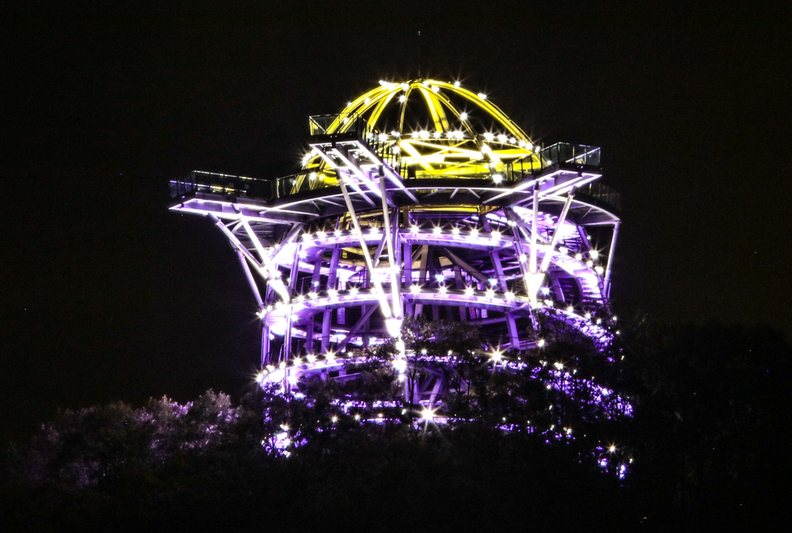 Chungcheongbuk-do Danyang Mandeungha Skywalk night views