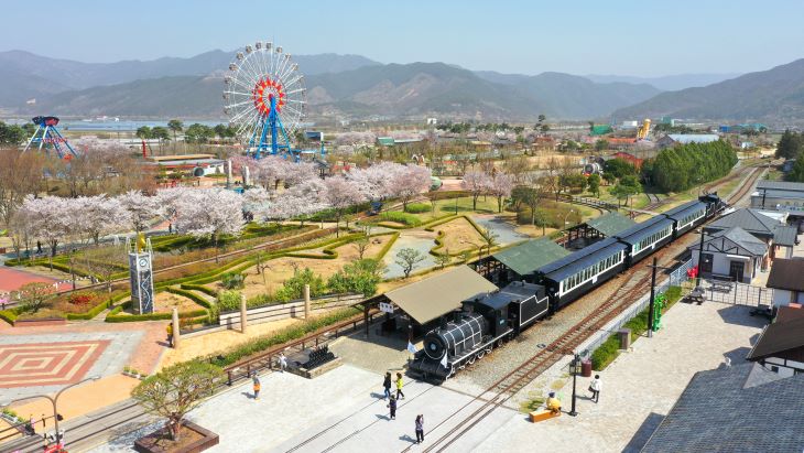 Gokseong Seomjin River Train Village Steam Era Walk