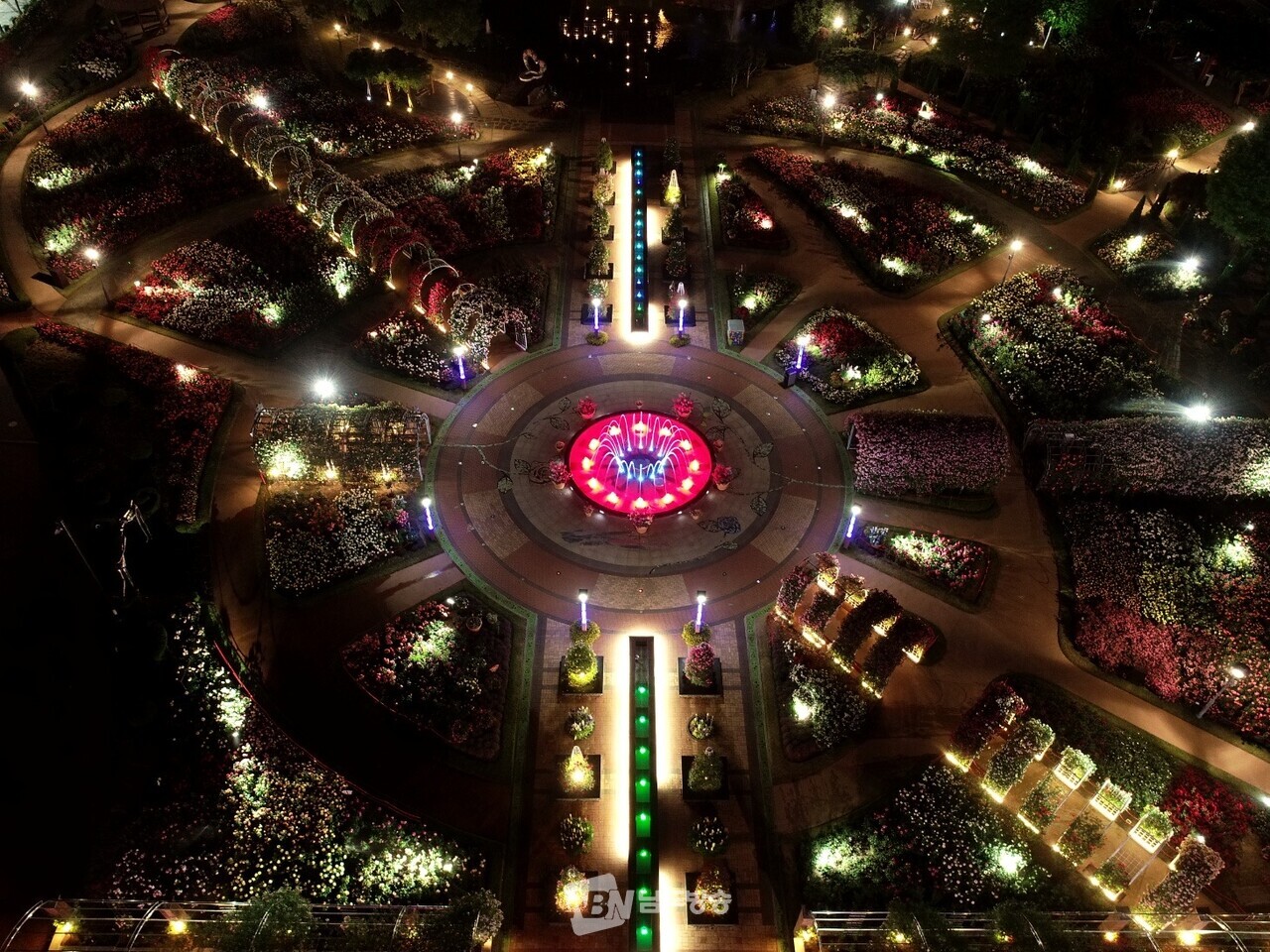 Jeonnam Gokseong Seomjingang Railway Village: night views