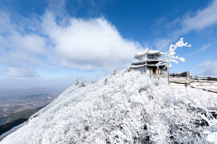 全北・茂朱の徳裕山 香積峰の絶景ハイキング