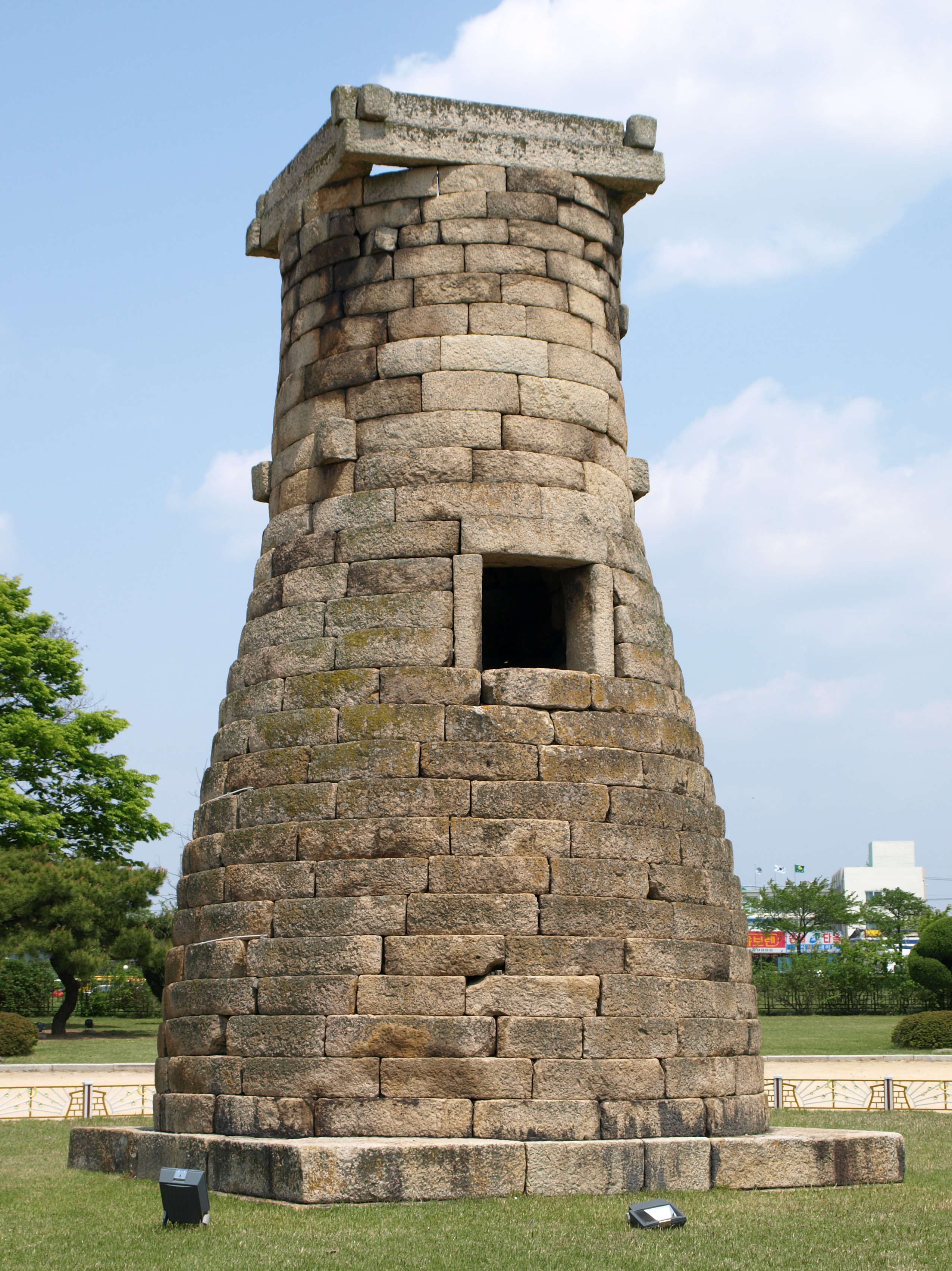 Cheomseongdae Observatory in Gyeongju, Silla’s stargazing landmark