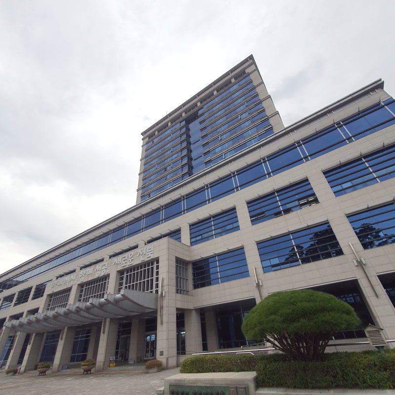 Jeonbuk Provincial Government Library’s Role as the Representative Library at 225 Hyoja-ro